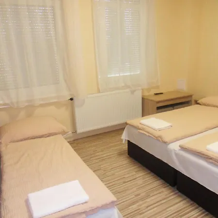 Aba Panzio Bed & Breakfast *