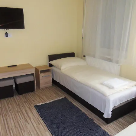 Aba Panzió Bed and breakfast *